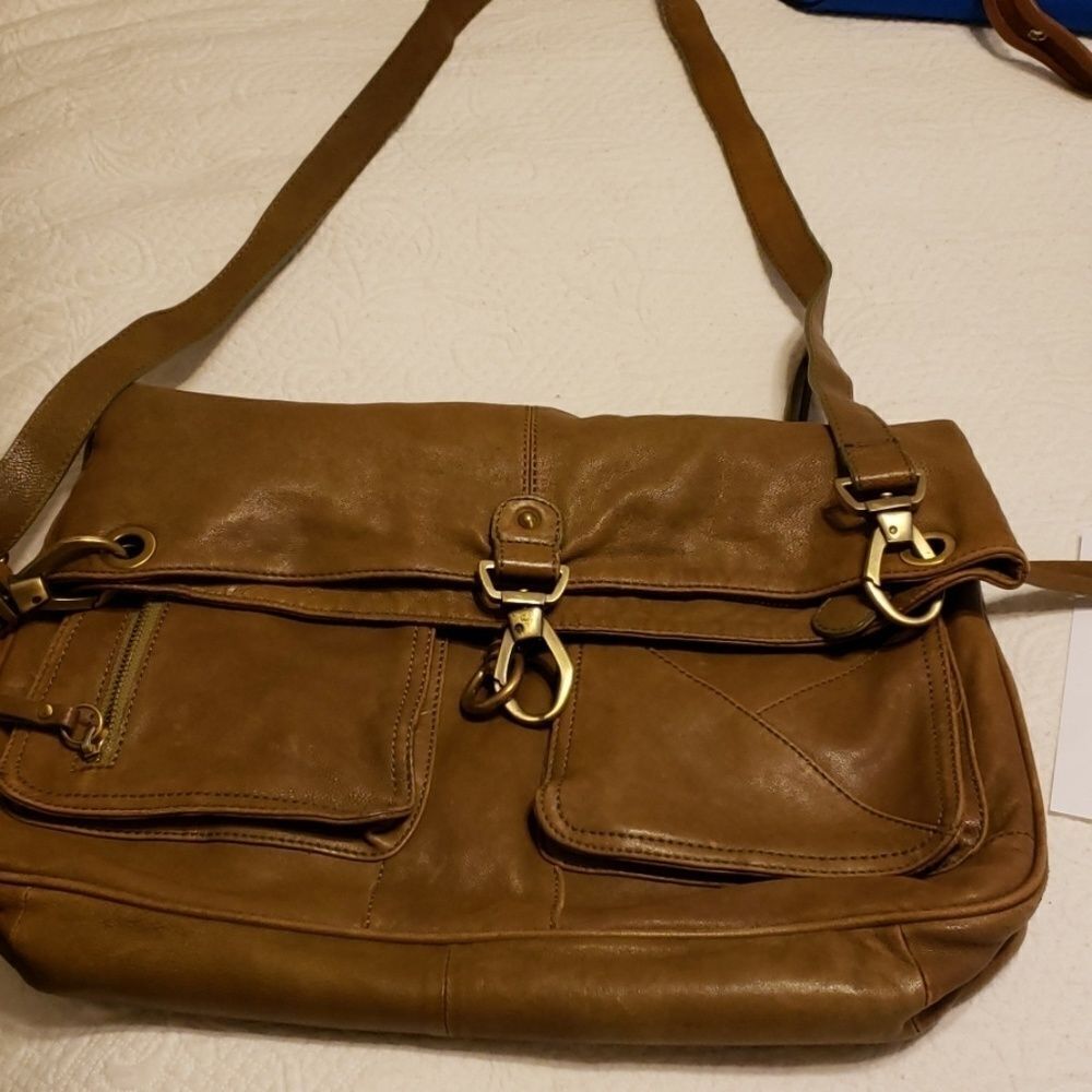 Vintage Sorial crossbody bag.